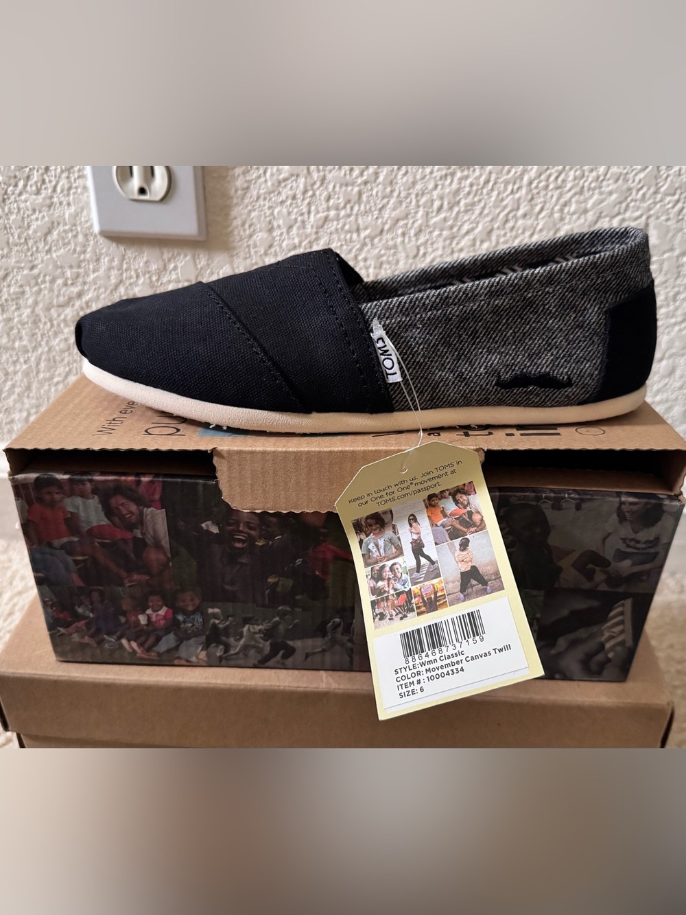 Toms Black Canvas Slip-On with Patterned Lining